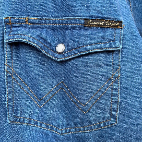 Vintage 🐚 100% cotton, denim button up - Picture 7 of 10